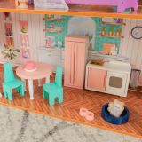 Barbiehus Camila lyxigt dockhus med katt